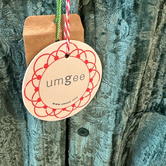 NWT Velvet top - Picture 3 of 10